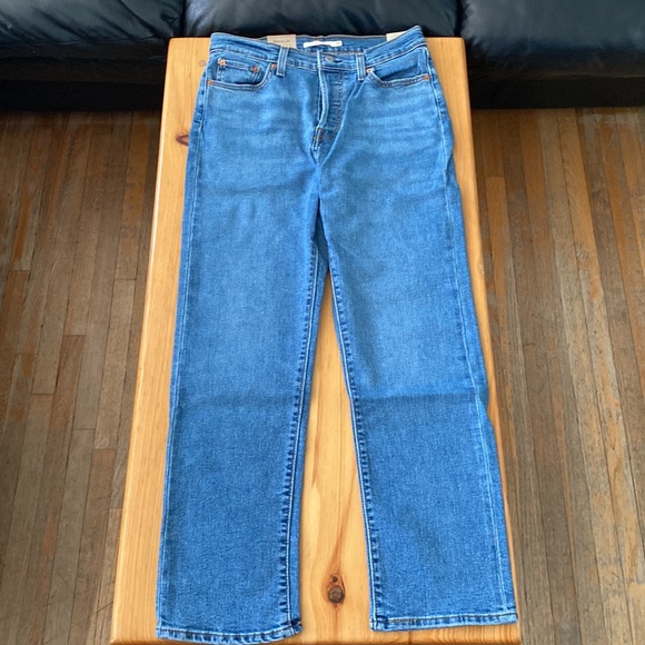 LEVI’S✨ Women’s Wedgie Straight Jeans - Size 29 - Picture 4 of 13